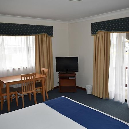 Admiral Motel Банбері Екстер'єр фото
