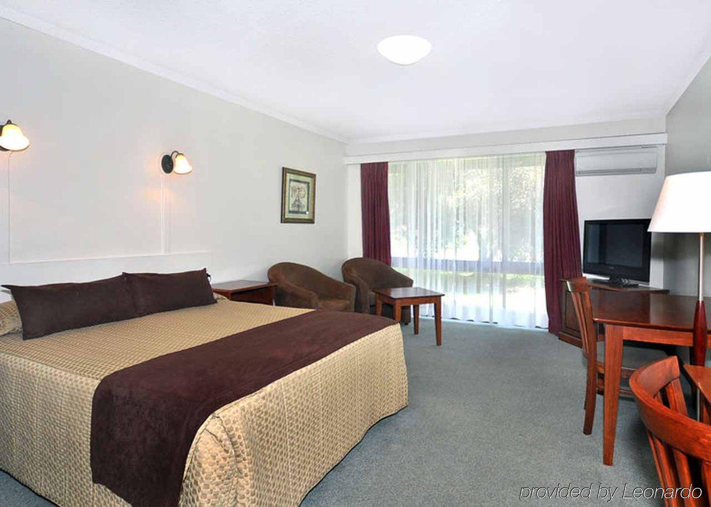 Admiral Motel Банбері Номер фото