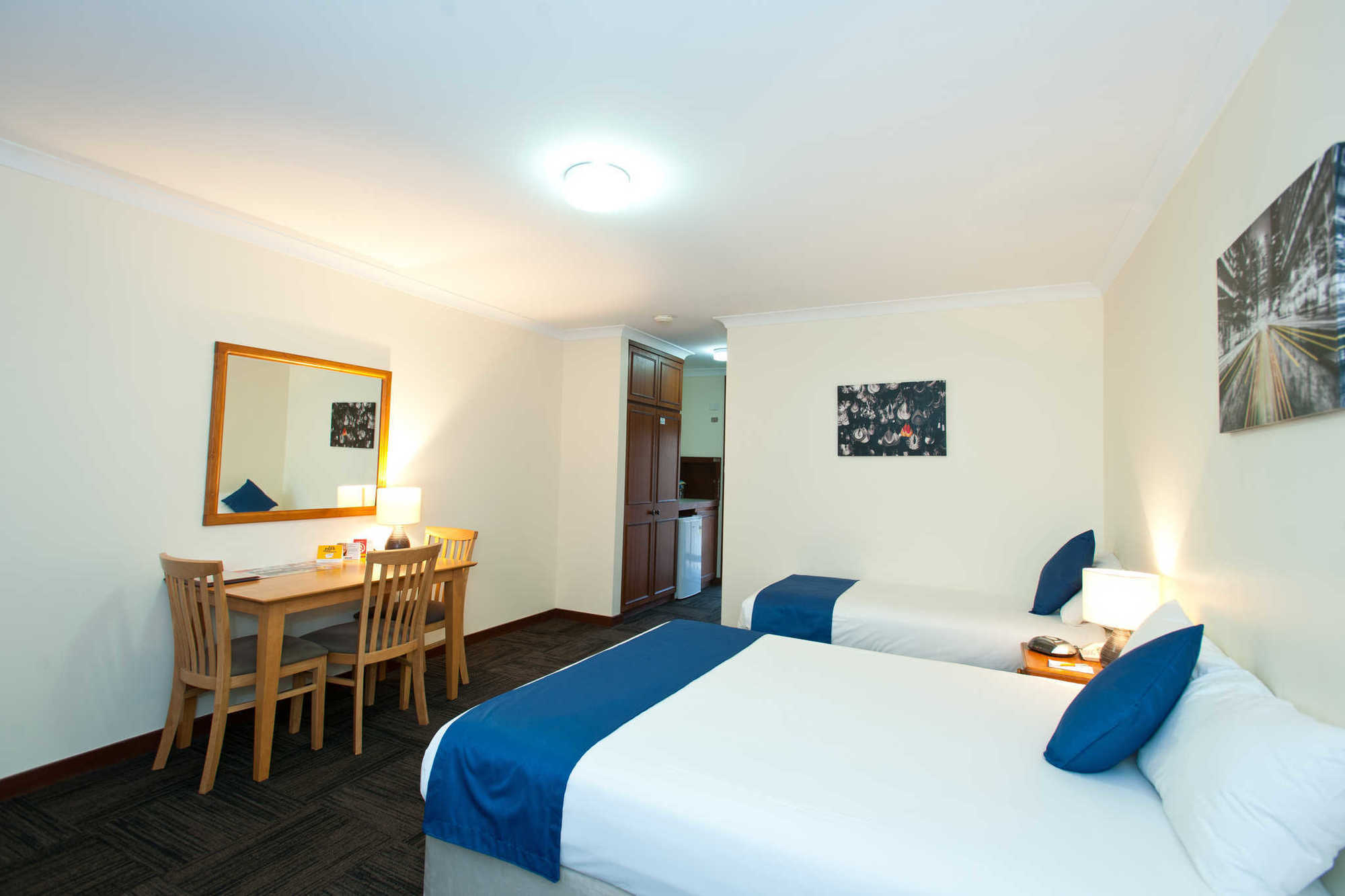 Admiral Motel Банбері Номер фото